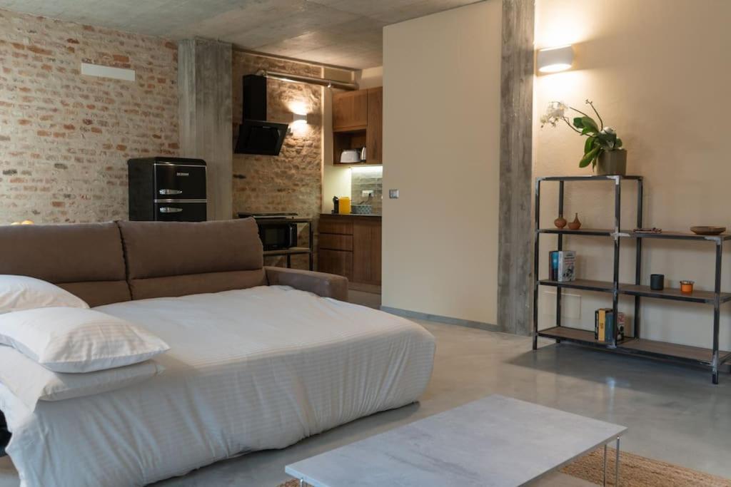 Centro Storico Recinto Dei Nobili 1 - Private Parking Apartment Asti Exterior photo